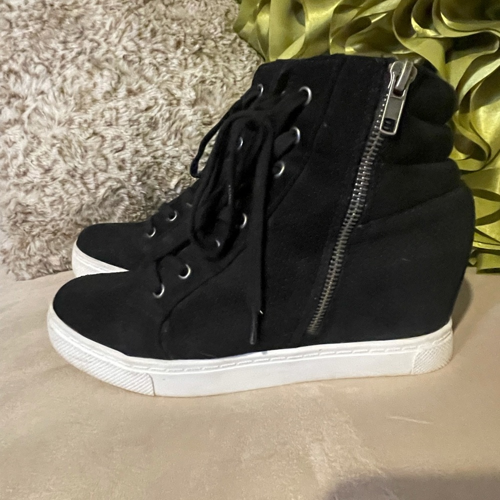 Steve Madden wedged sneakers